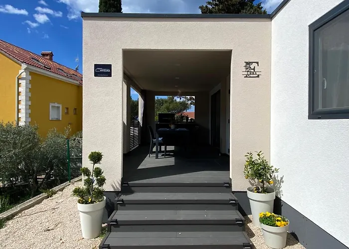 Parque de Campismo Mobilna Kucica Emma - Grebastica, Kamp Vala Grebaštica