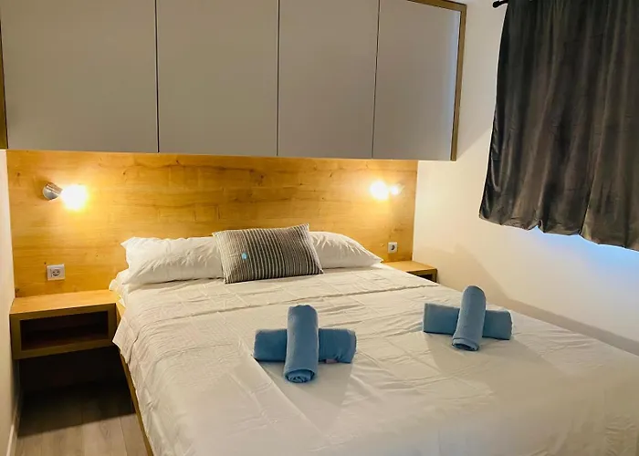 Camping Mobilna Kucica Emma - Grebastica, Kamp Vala Grebaštica