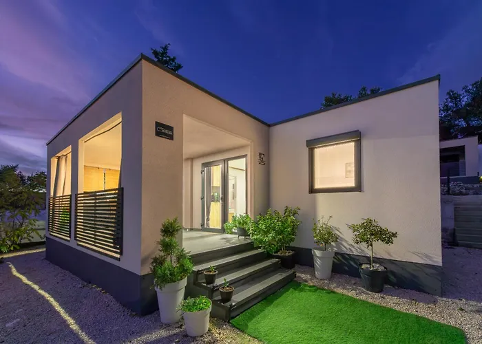 Mobilna Kucica Emma - Grebastica, Kamp Vala *